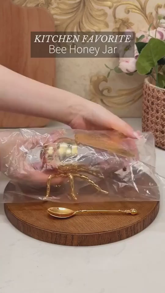 Bee Shaped Honey Jar with Spoon video